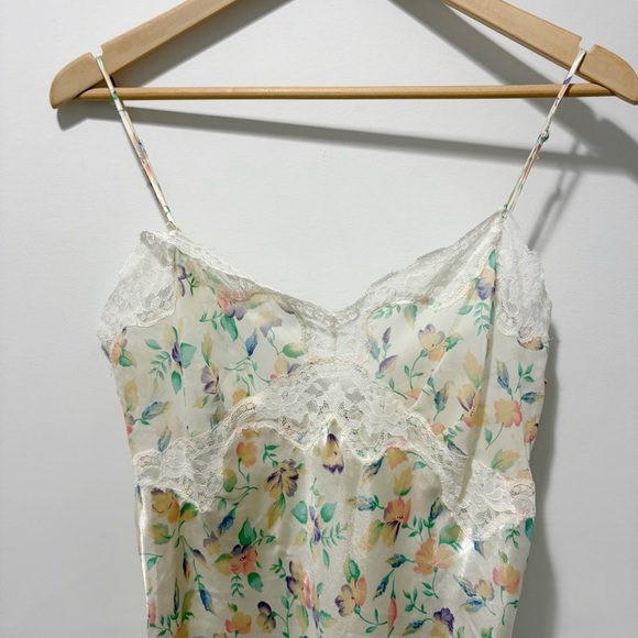 Vintage Victoria’s Secret Gold Label Floral Slip Nightgown Nightie Size Medium - Picture 6 of 16